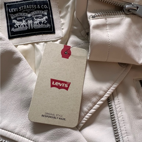 Levi’s Women’s Faux Leather jacket - Picture 14 of 16